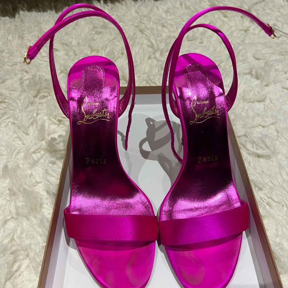 Fuschia pink Loubigirl 100 in size 37.5.